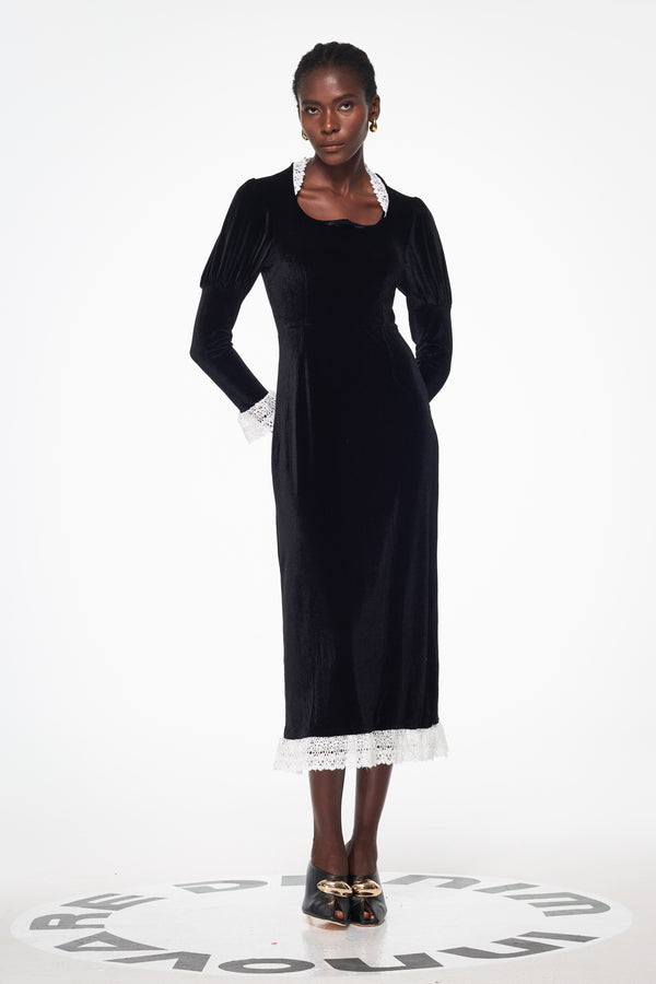 Balbinus Lace Long Sleeve Midi Dress