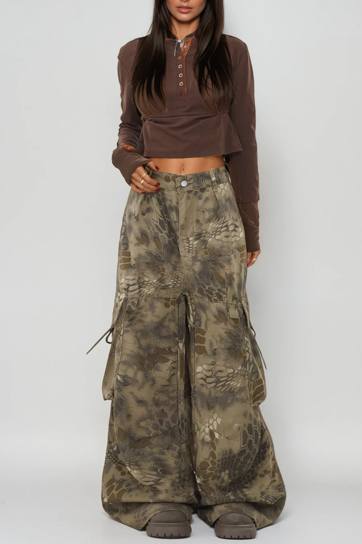 Boaventura Python Pattern Cargo Pants In Brown – Innovare Denim