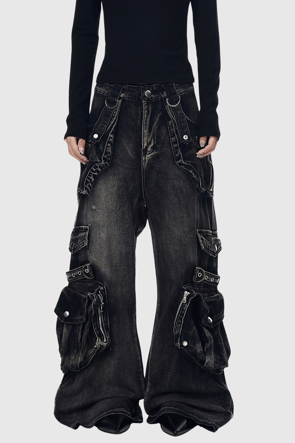 Deepa Pocket Bleached Jeans In Black