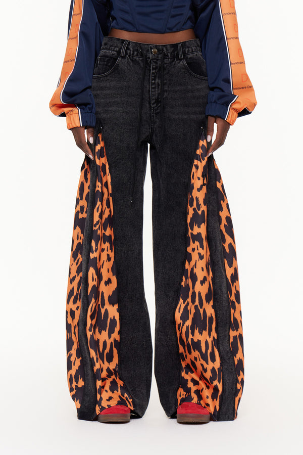 Edelmira Deconstruct Leopard Barrel Jeans