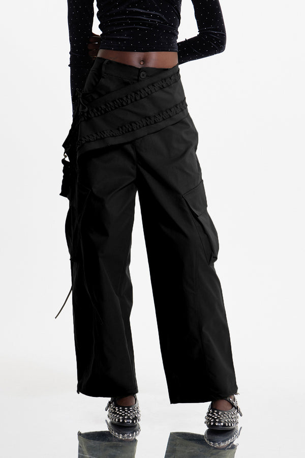Elazar Deconstruct Asymmetric Cargo Pants In Black
