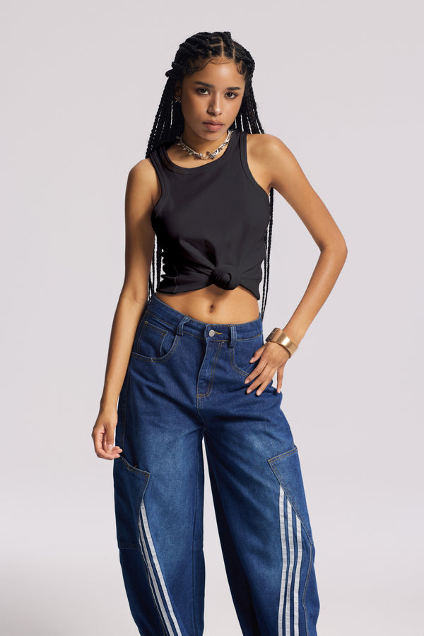 Jemma Twist Sleeveless Knit Top In Black